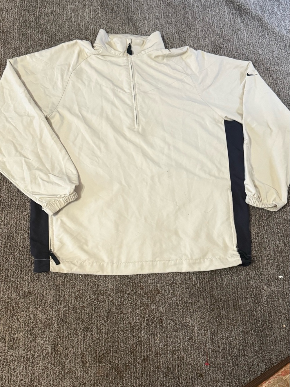 Nike Golf PulloverMen’s Half-Zip Jacket